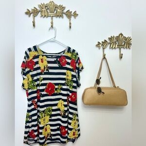 France boutique short sleeve shabby chic short sleeve tunic 2X ptp 26”L 31”